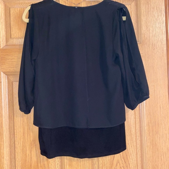 Black blouse - Picture 2 of 2